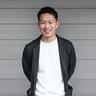 氏家 一也